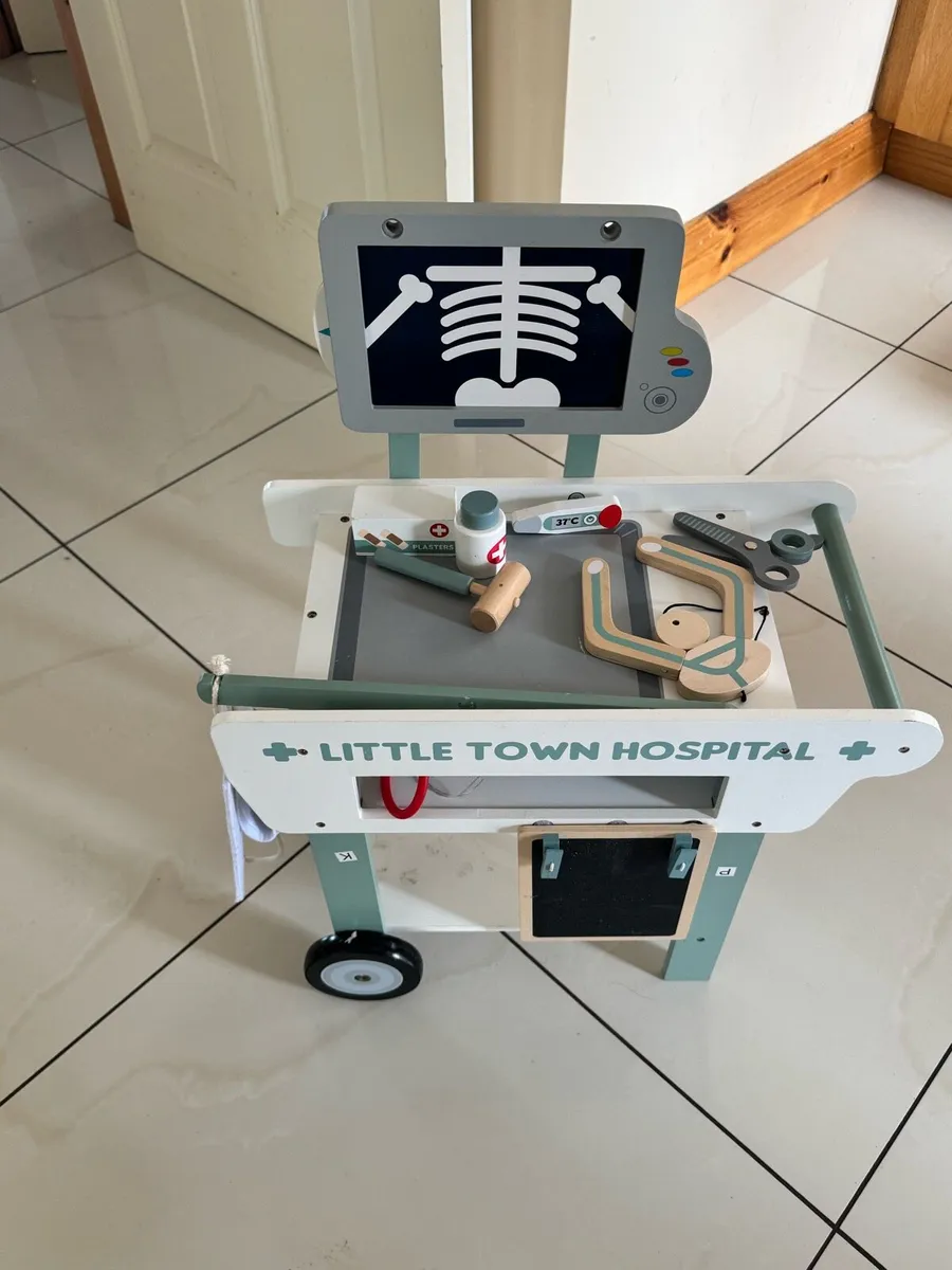 Medical Centre - Image 3