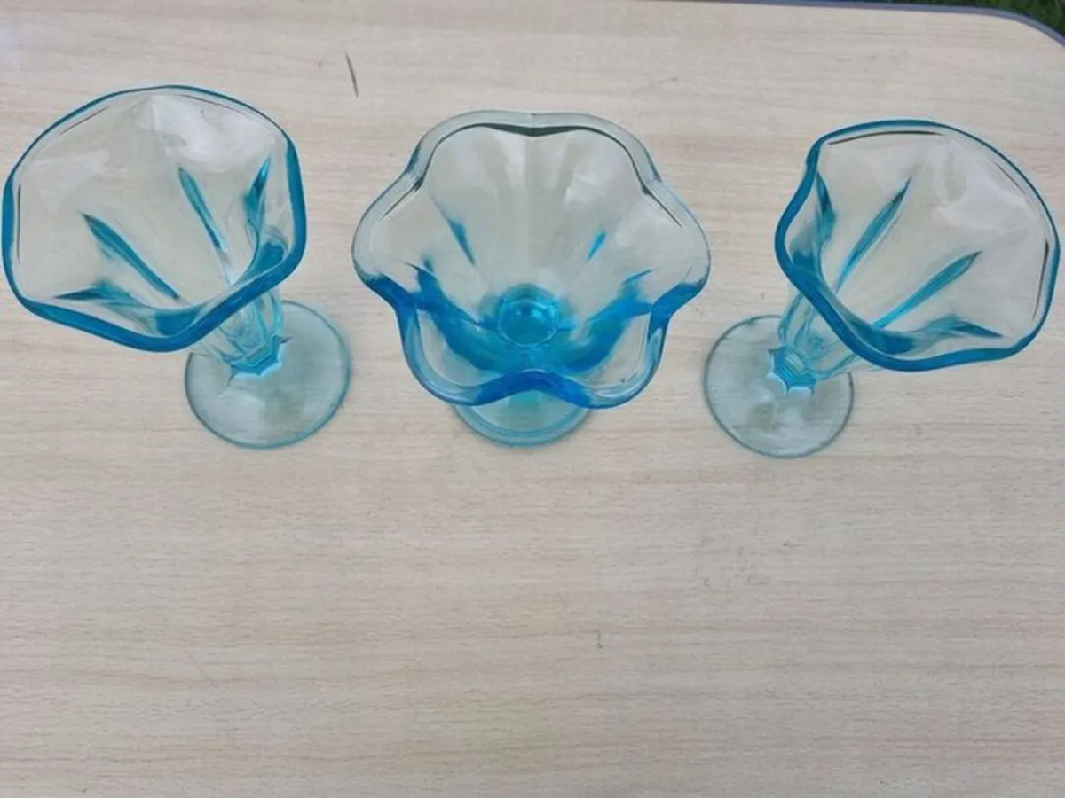 Vintage glass cups for ice cream and desserts - Image 2
