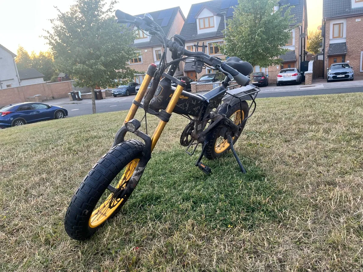 Lankeleisi X3000 E-moped - Image 2