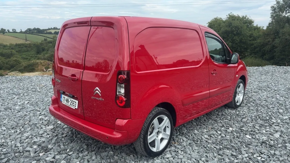 2017 Citroen Berlingo Enterprise - Image 4