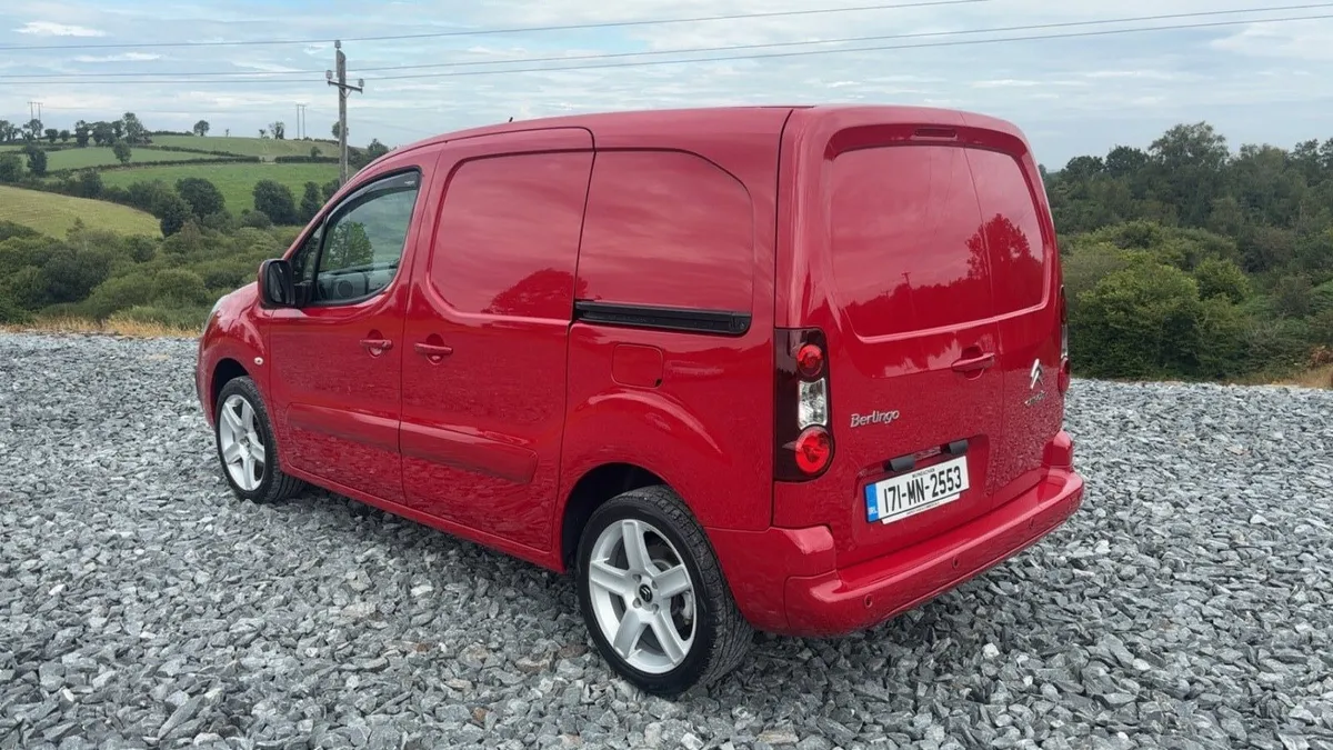 2017 Citroen Berlingo Enterprise - Image 3