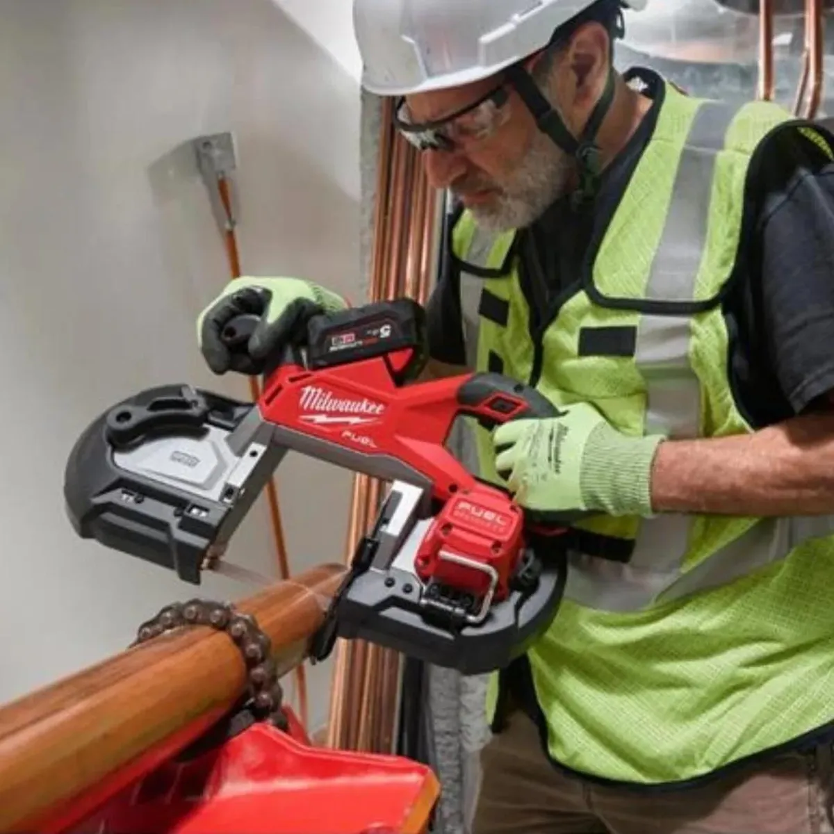 Milwaukee M18 Fuel Gen 2 127mm Deep Cut Bandsaw - Image 4