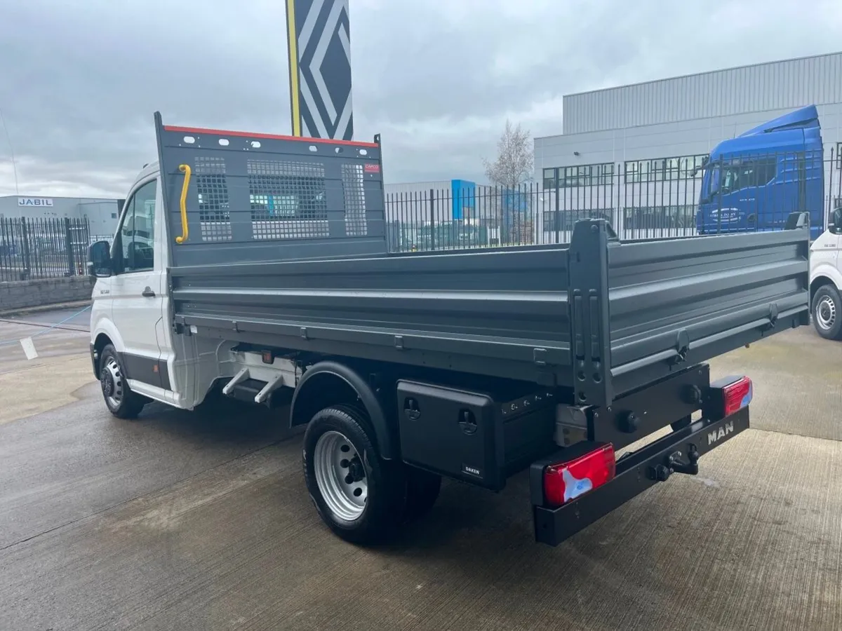 Man TGE 5.160 Tipper - Image 4