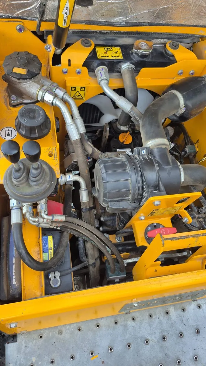 One ton dumper - Image 4