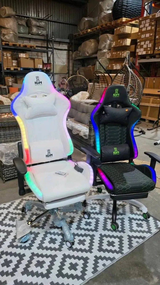 Ergonomic gaming chair with speakers and rgb led - Image 2