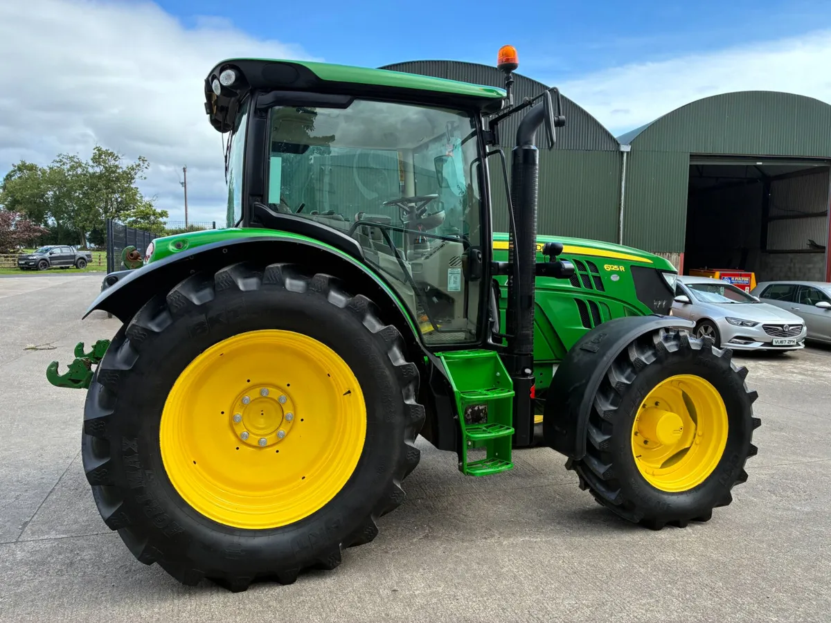 John Deere 6125R - Image 4