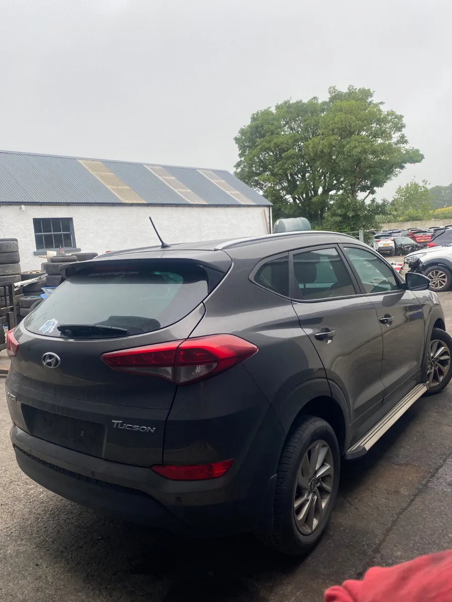 2018 Hyundai Tucson for breaking - Image 3