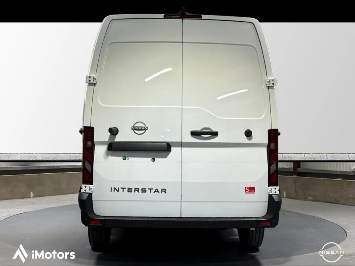 Nissan Interstar SV Premium 150 - Image 4