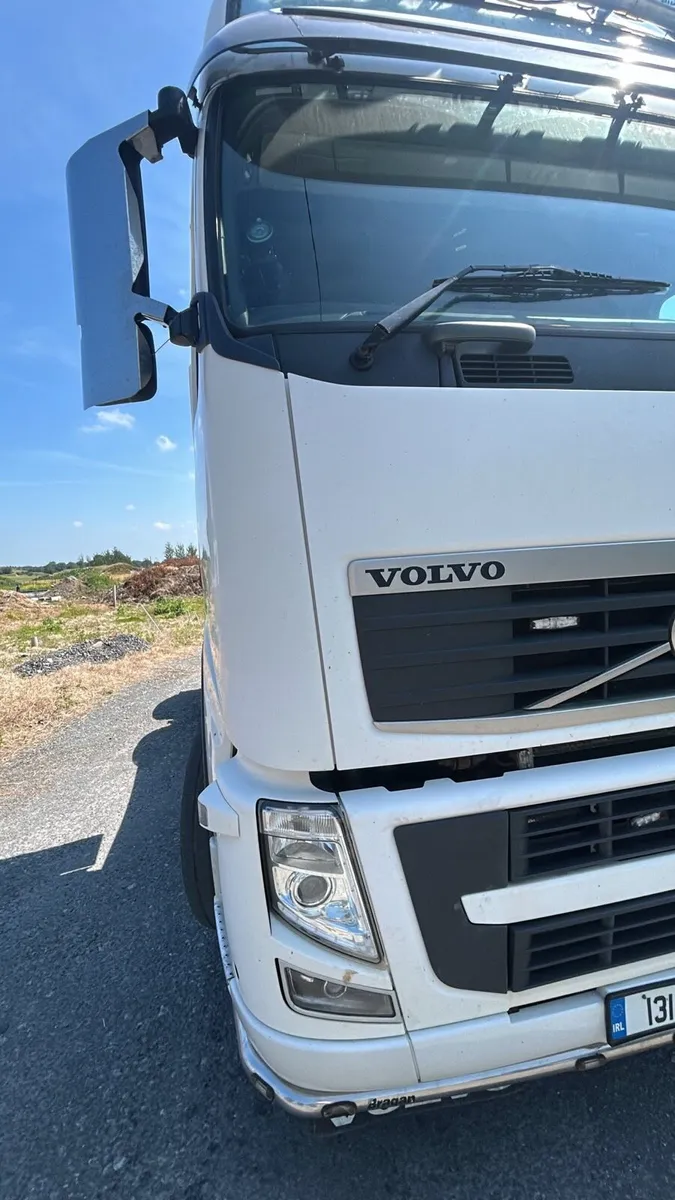 VOLVO 2013 FH 500 6X2 - Image 1