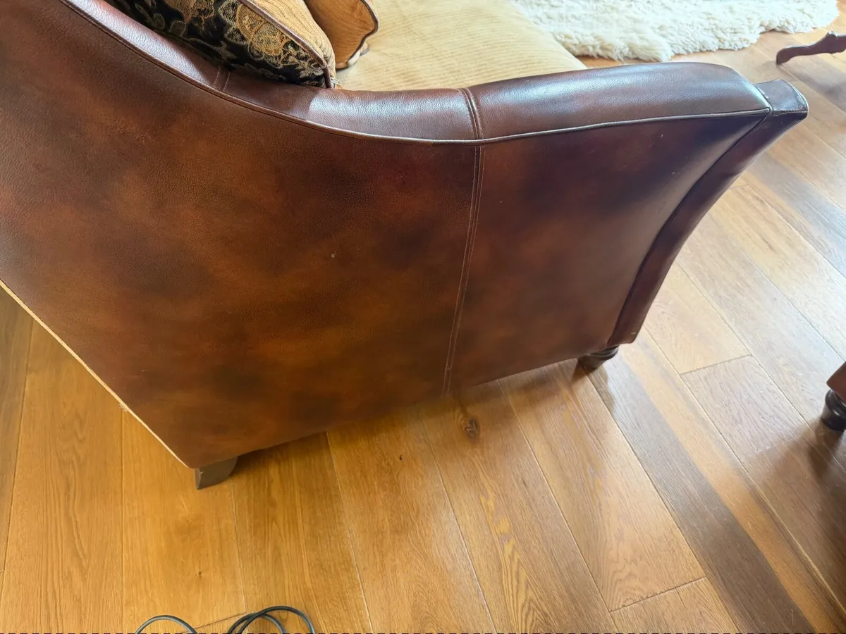 Sofa - Image 3