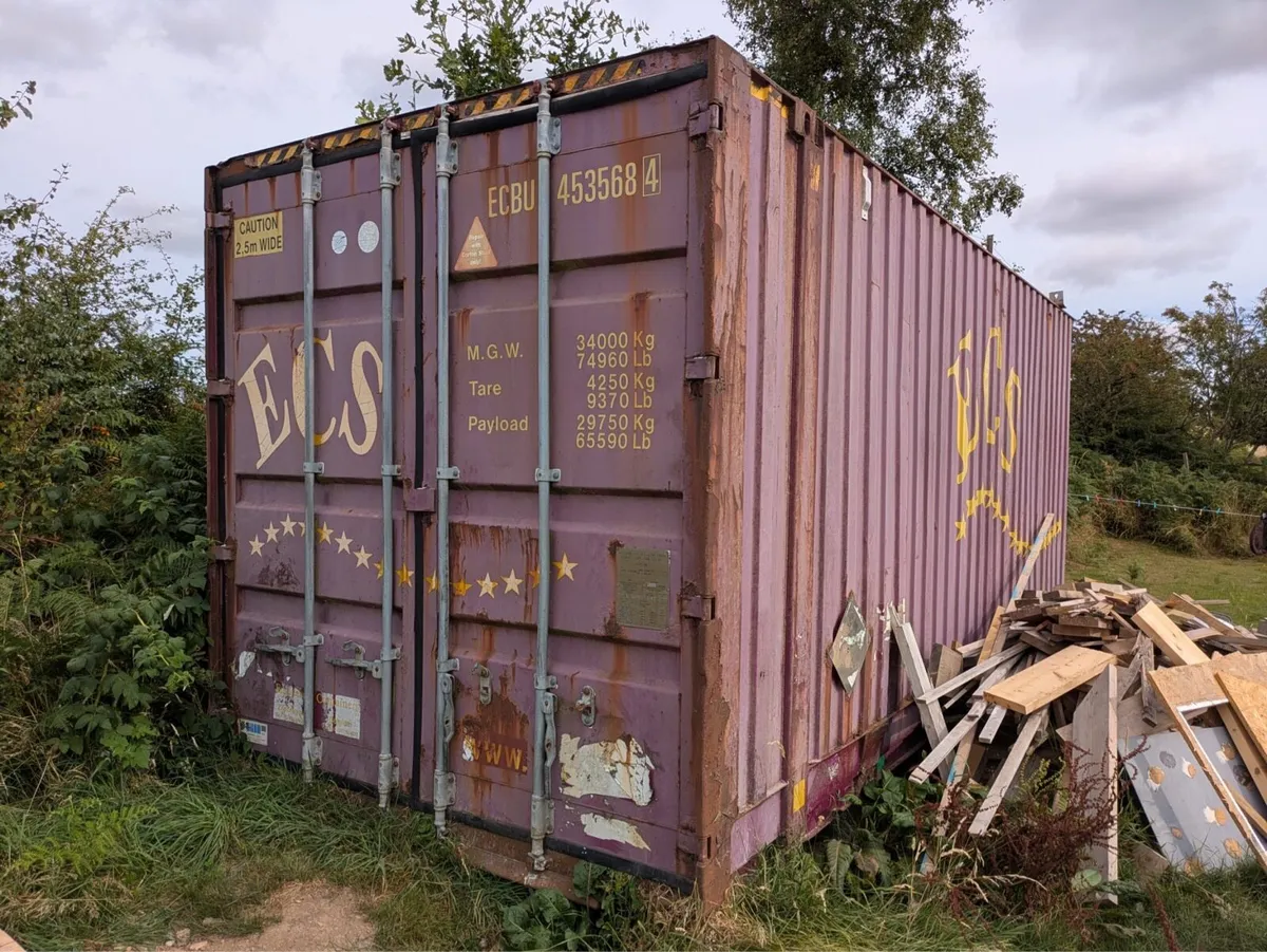 Shipping container - Image 2
