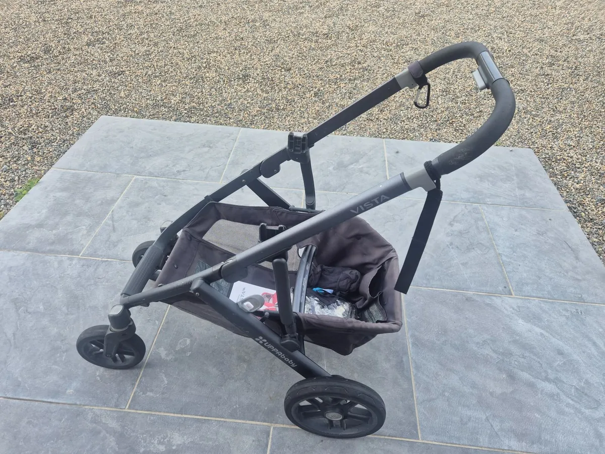 Buggy and Carseat bundle - Image 2