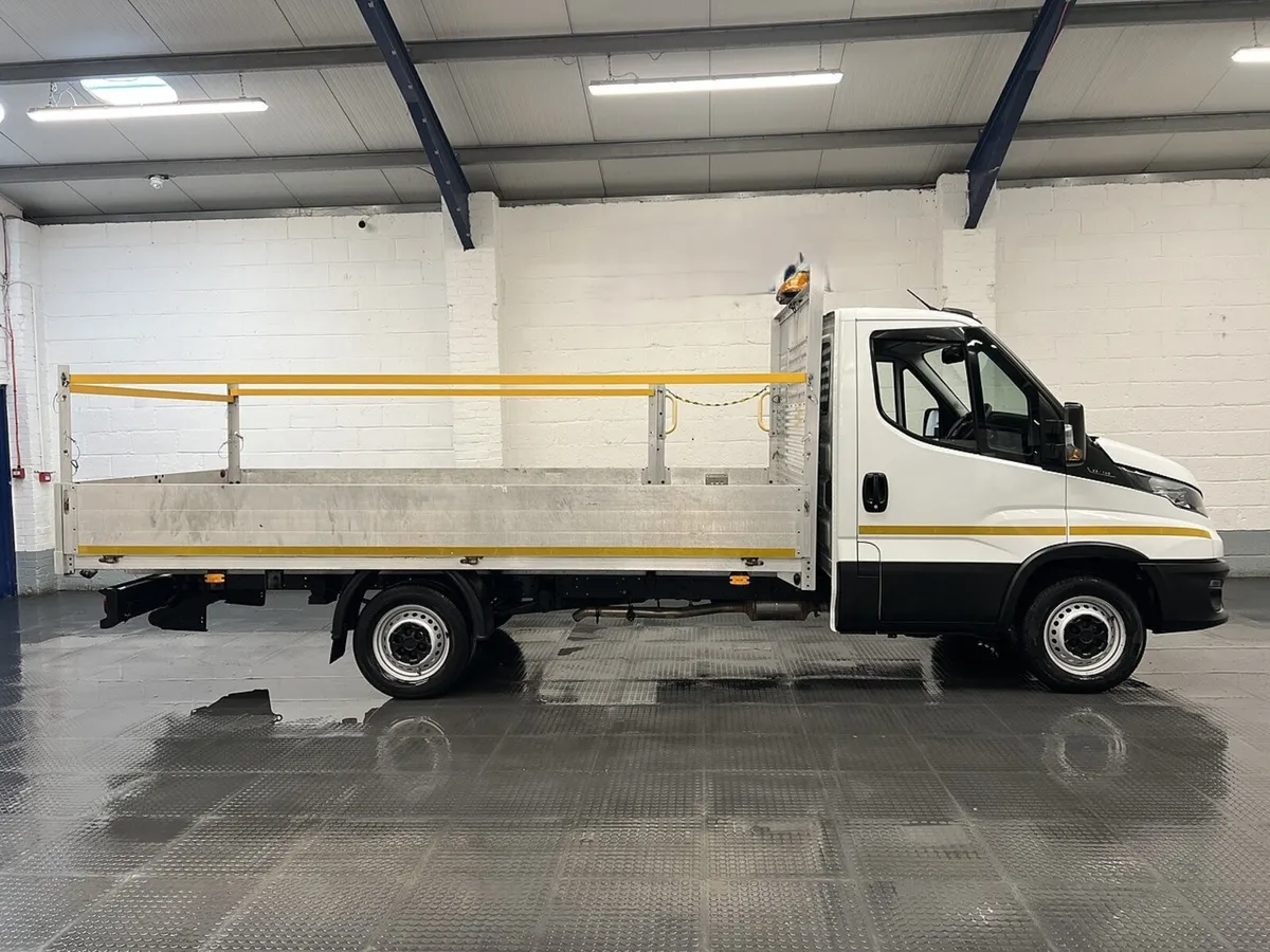 2023 Iveco Daily Dropside Van - Image 1