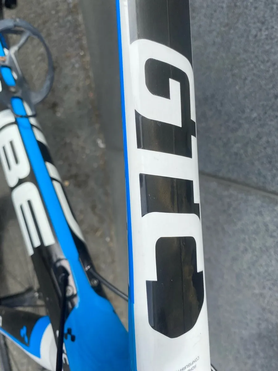 Cube road bike (58) carbon frame - Image 3