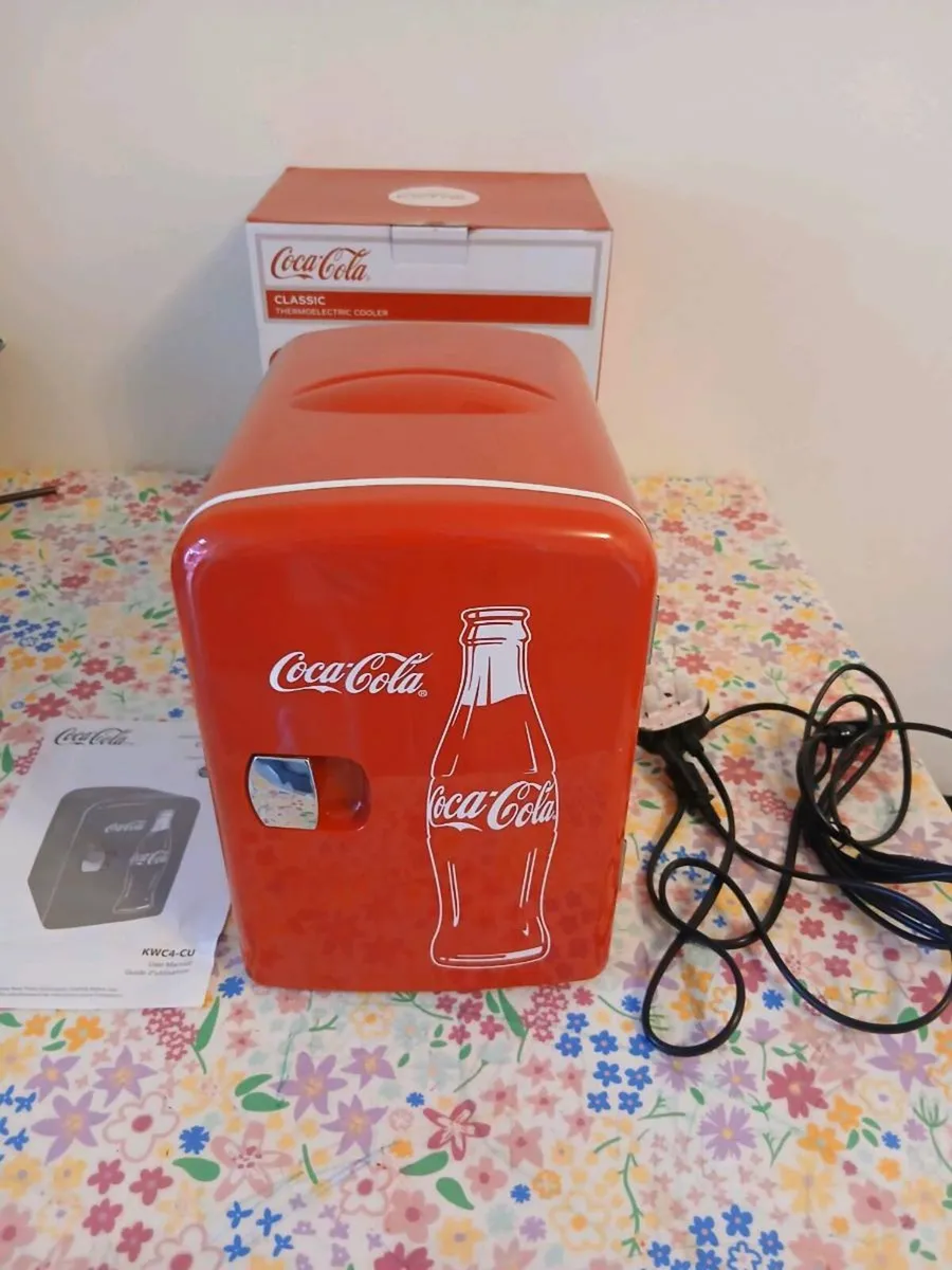 Coca cola fridge - Image 2