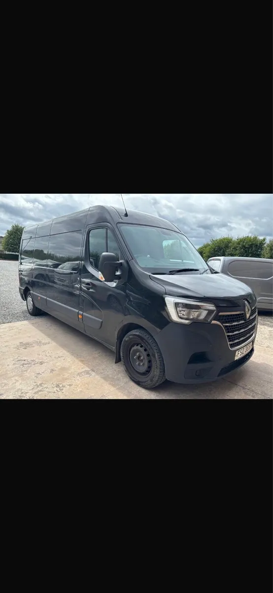Renault master van - Image 2