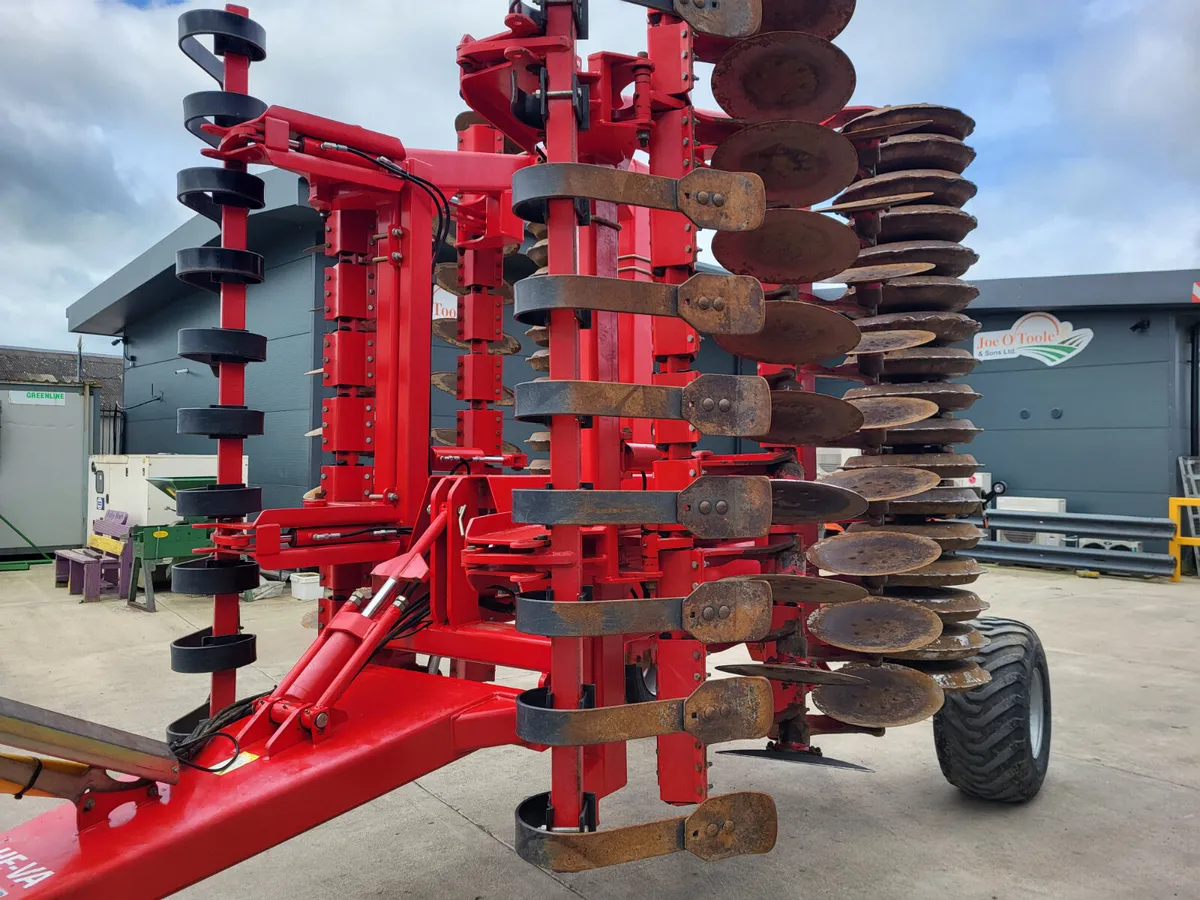 HeVa 5 Meter Trailed Disc Harrow with levellers - Image 4