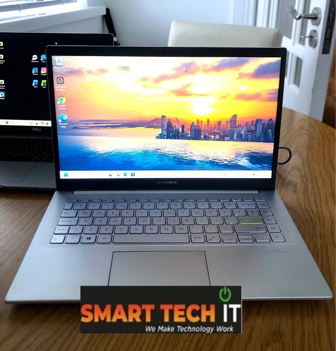 Asus VivoBook Laptop 14in Screen - Image 1