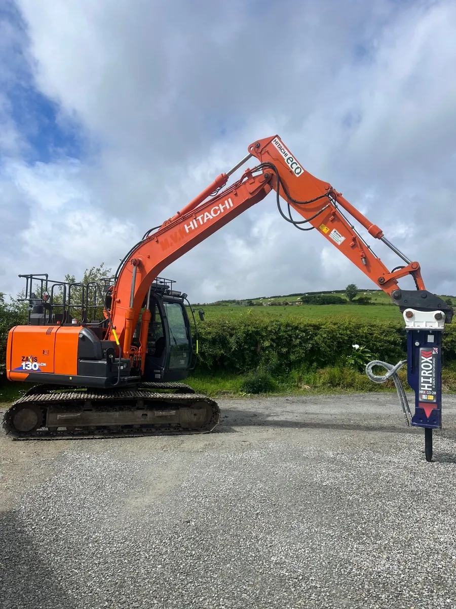 Digger hire - Image 2