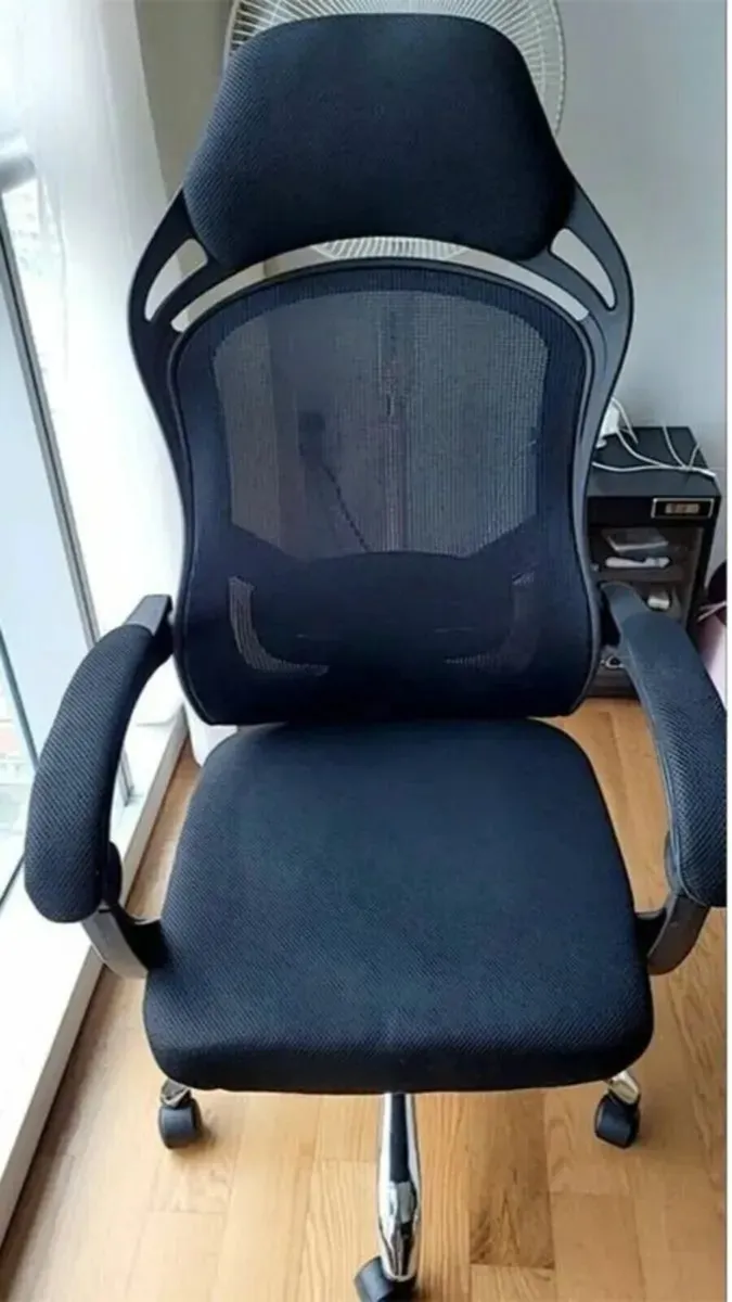 Ergonomic office chair brand new - Image 1