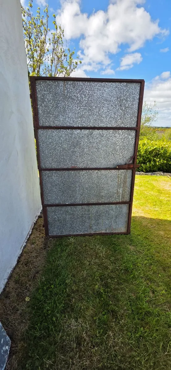 Steel shed doors - Image 2