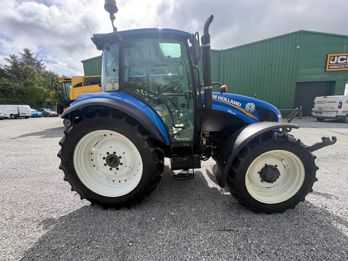 NEW HOLLAND T4.105 - Image 2