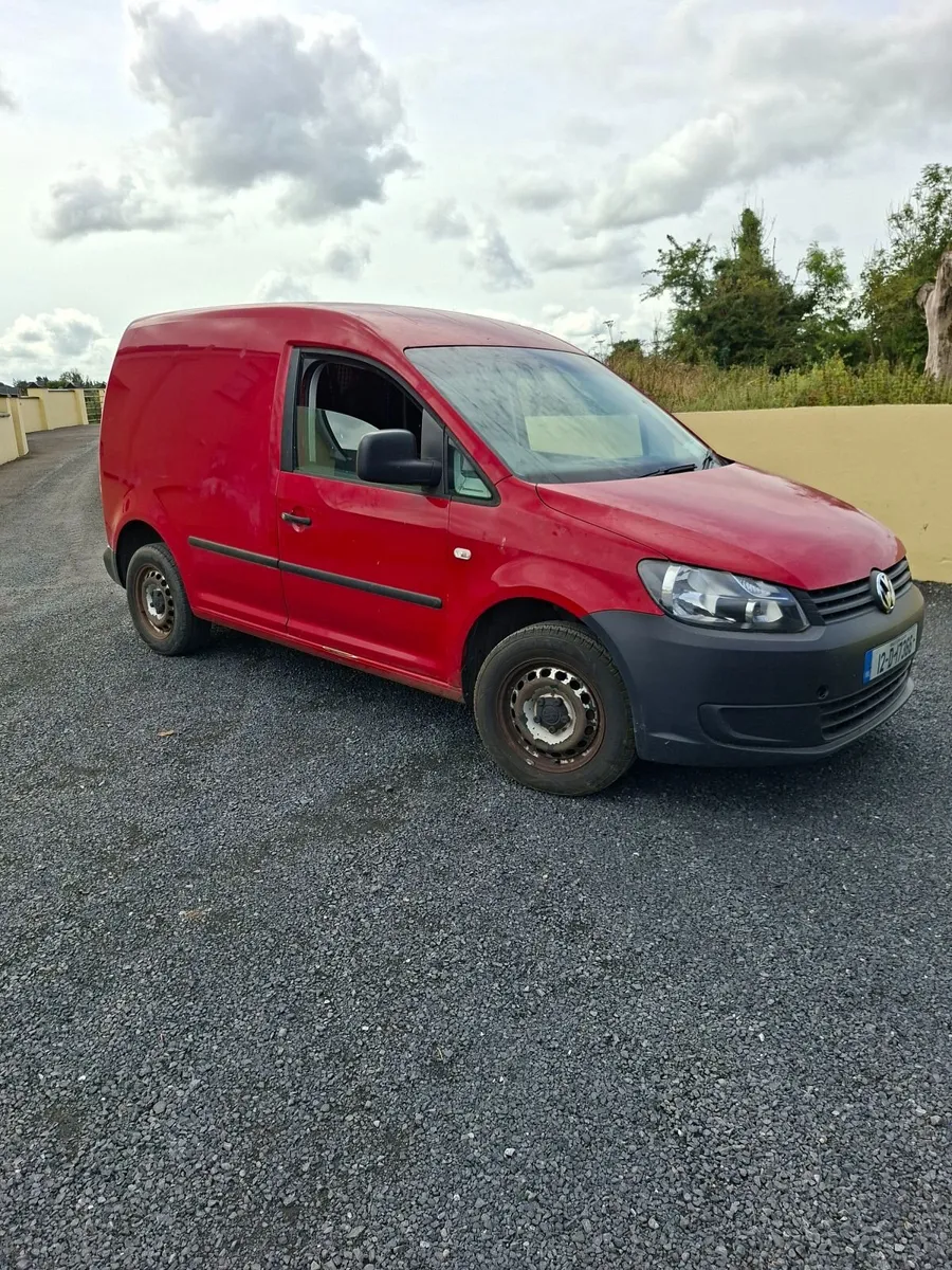 Volkswagen Caddy 2012 - Image 2