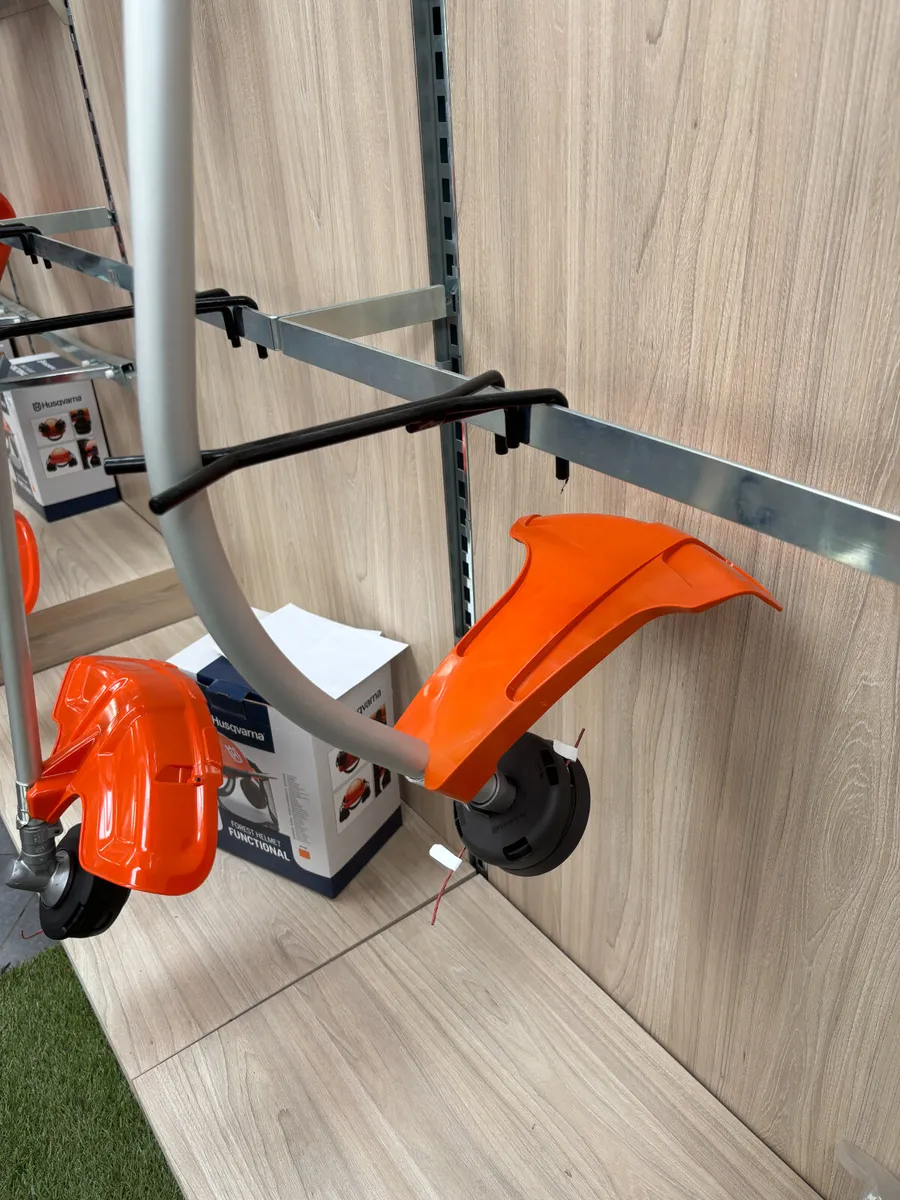 Husqvarna 129C Strimmer - Image 3