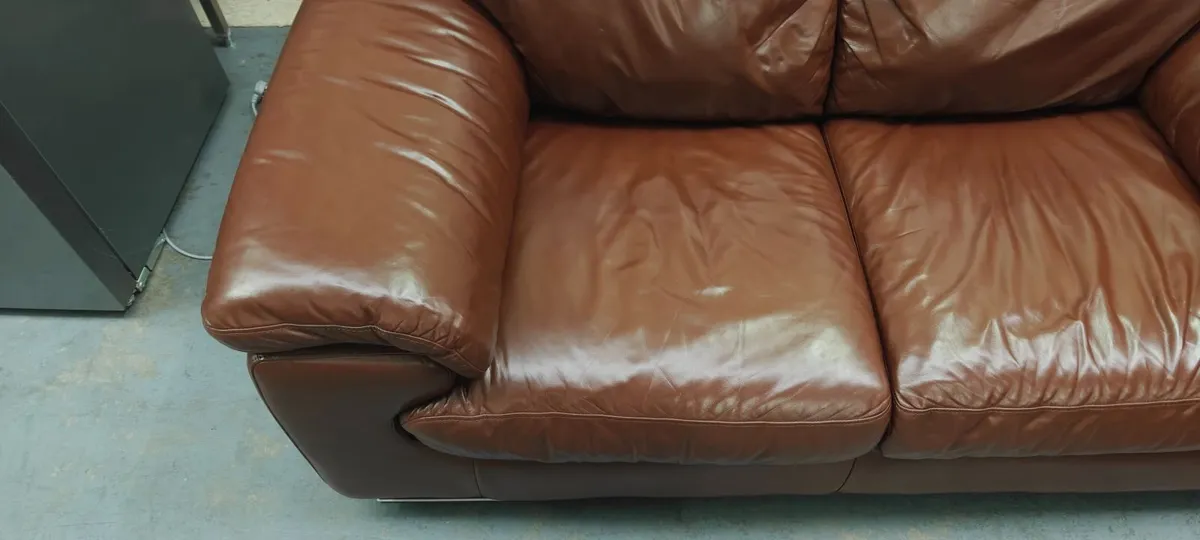 2 Seater Couch - Image 3