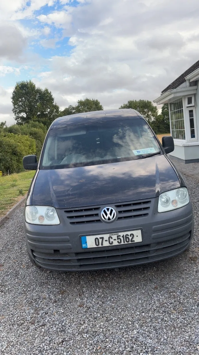 Volkswagen Caddy 2007 - Image 2