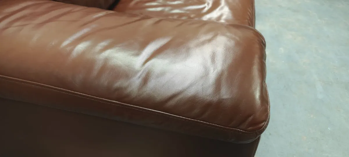 2 Seater Couch - Image 4