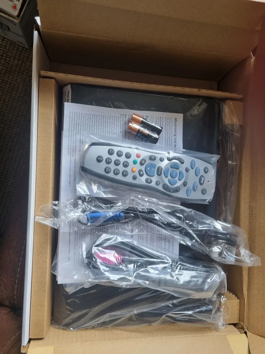 sky hd box - Image 2