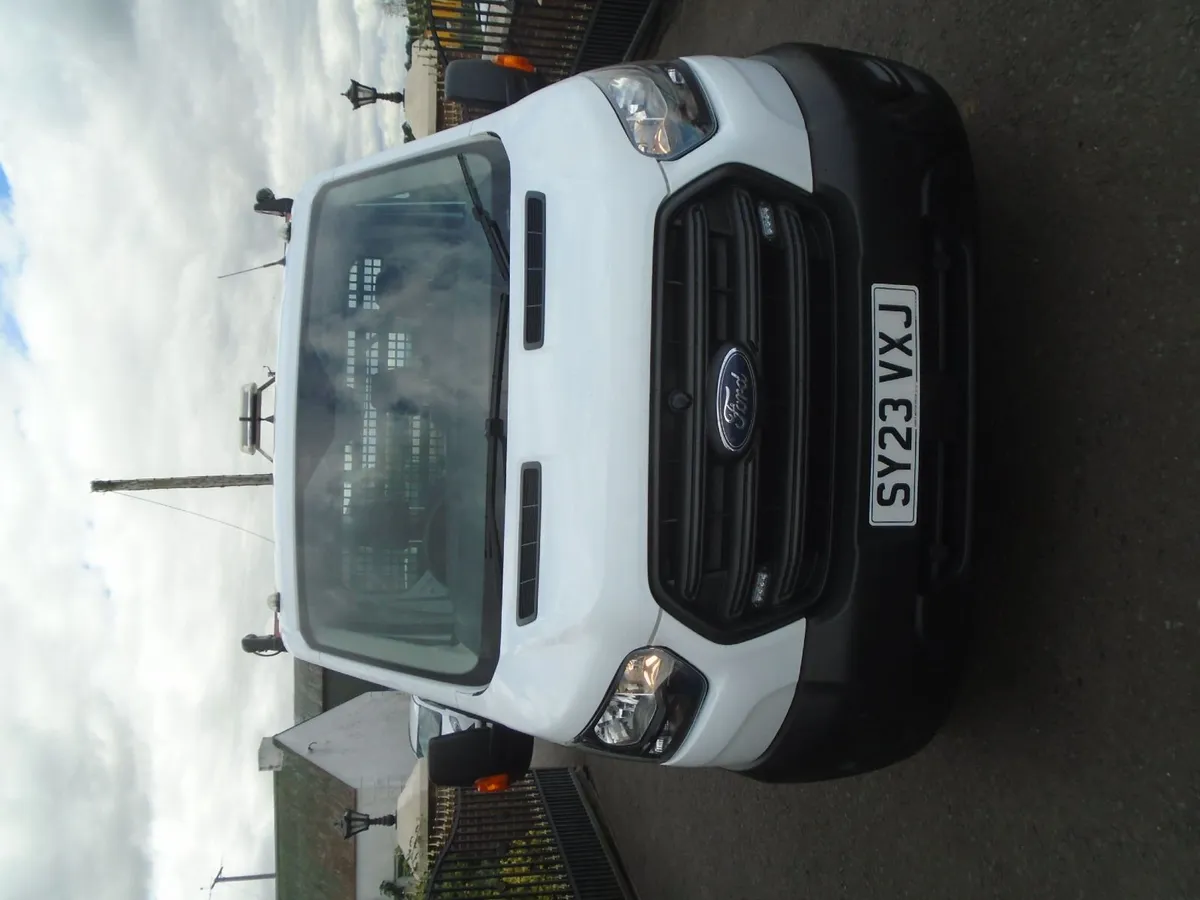 2023 Ford Transit 350 13ft6 ALLOY DROPSIDE. - Image 2