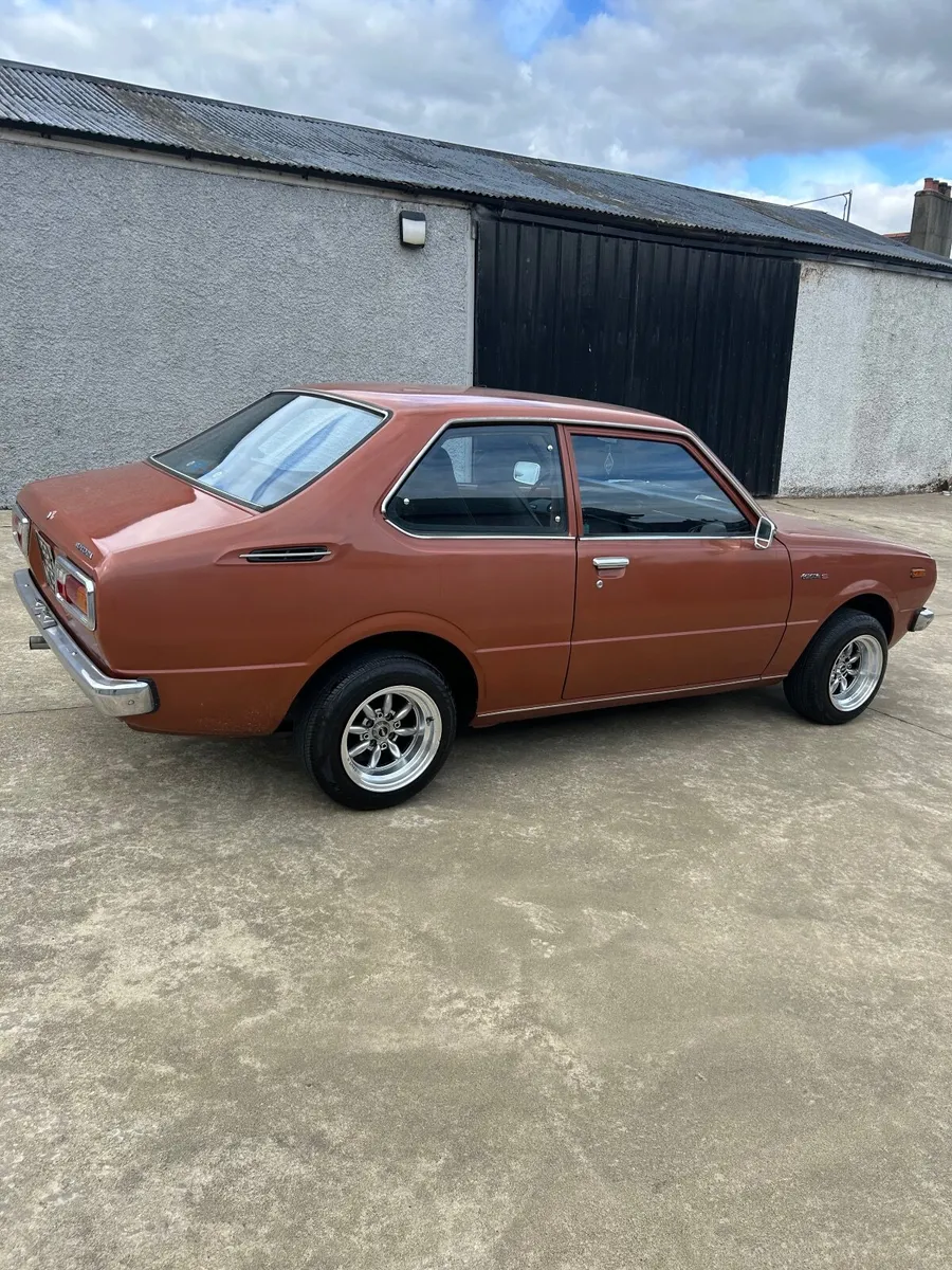 1976 Toyota Corolla 2 door p/x - Image 2