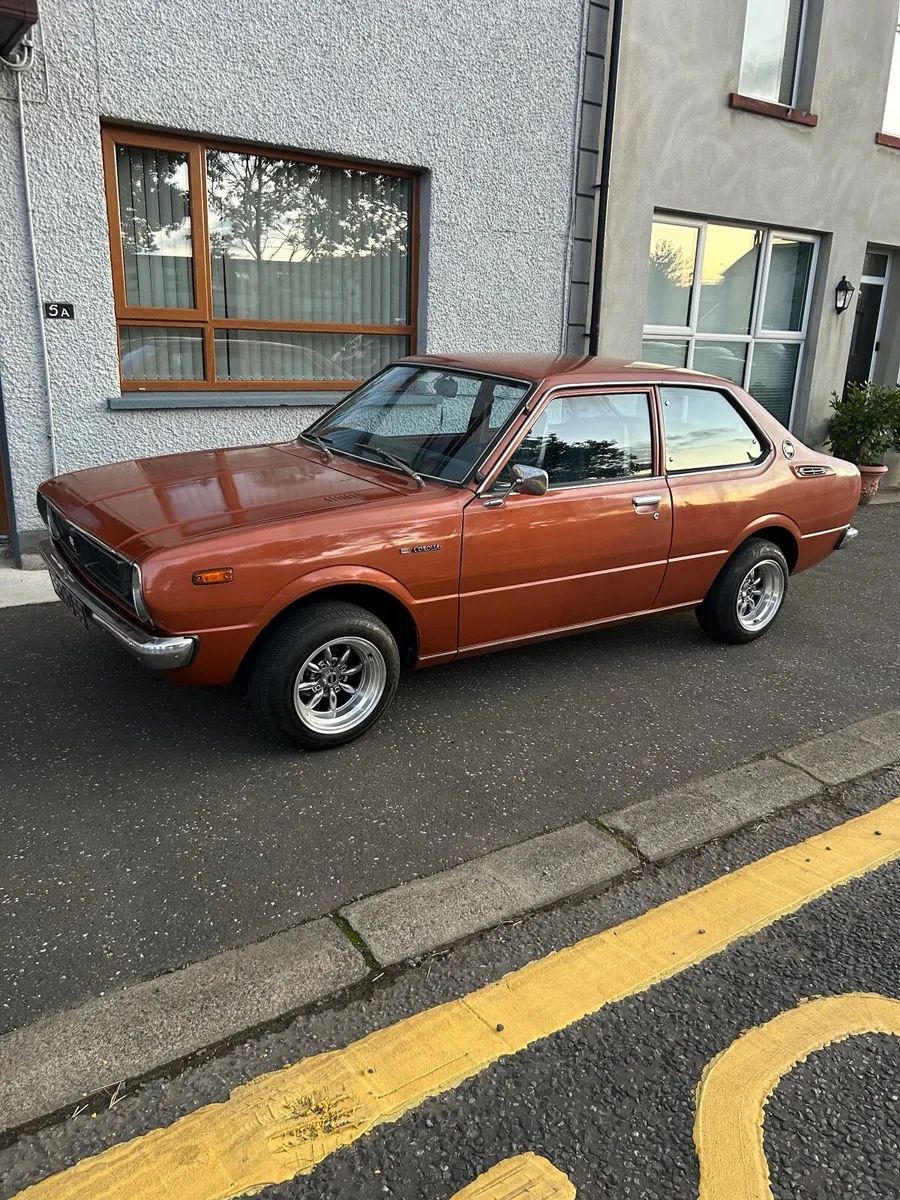 1976 Toyota Corolla 2 door p/x - Image 1