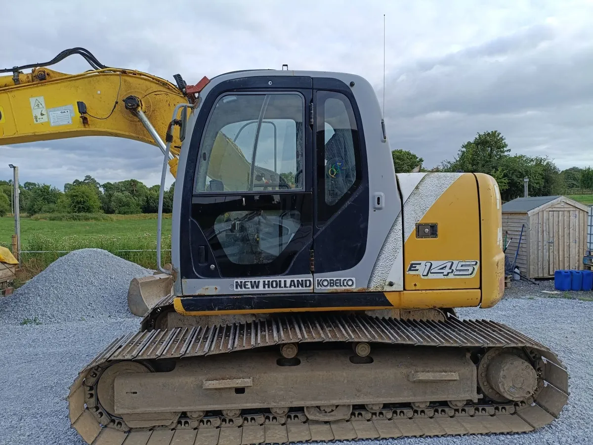 Excavator - Image 3
