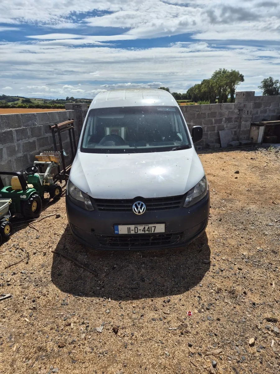 Volkswagen Casdy and Toyota  Avensis for Breaking - Image 1