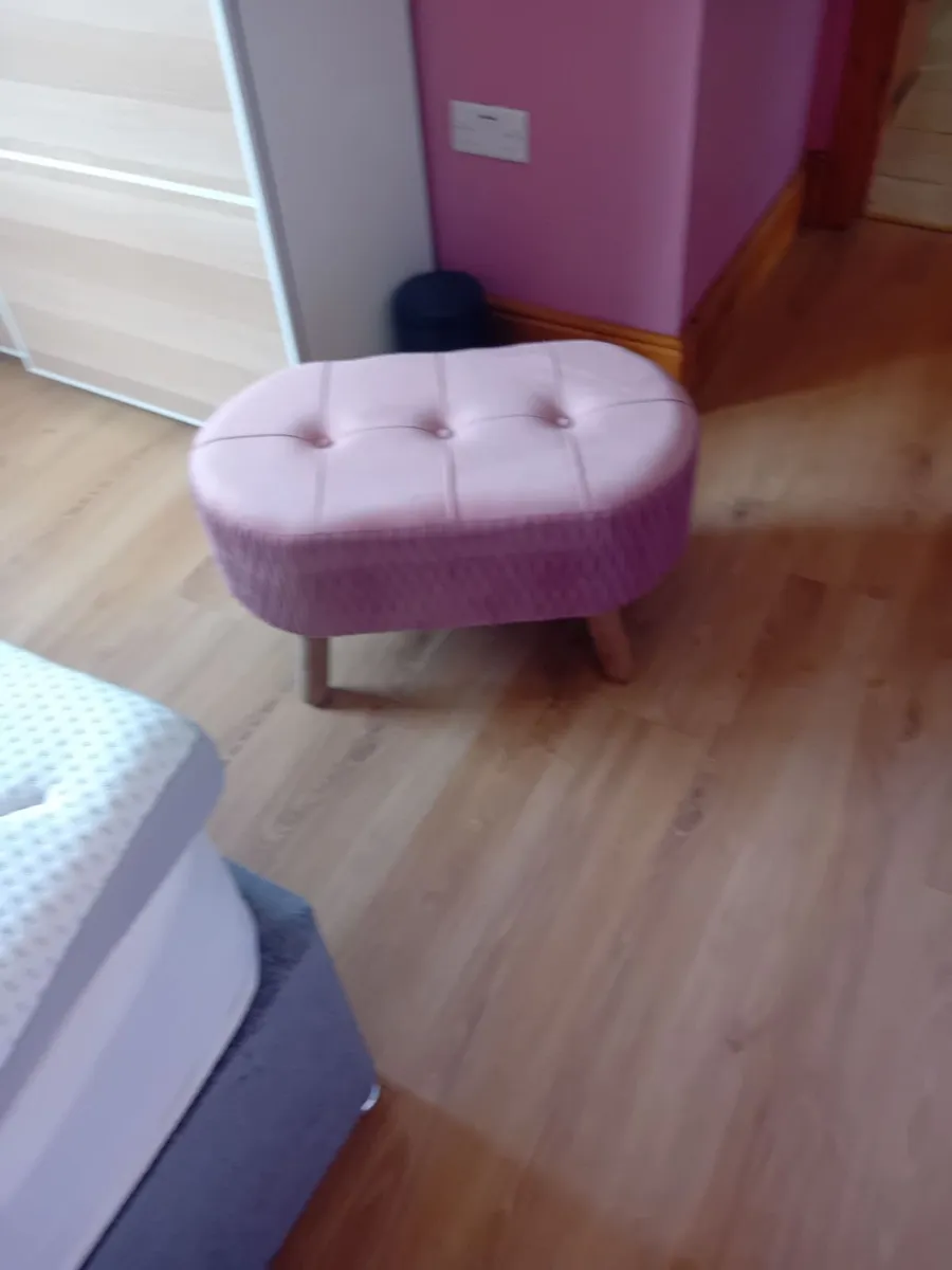 Blush pink bedroom ottoman - Image 1