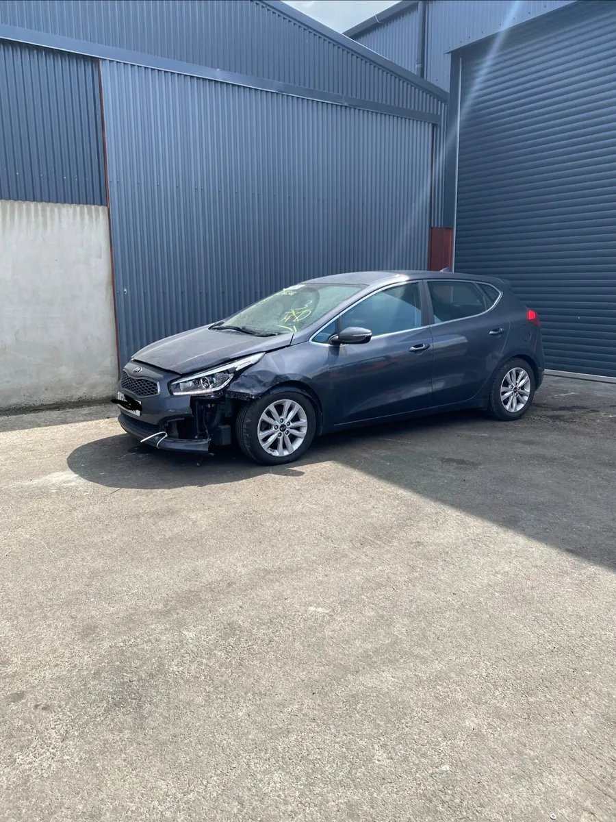 Kia Ceed for Breaking - Image 2