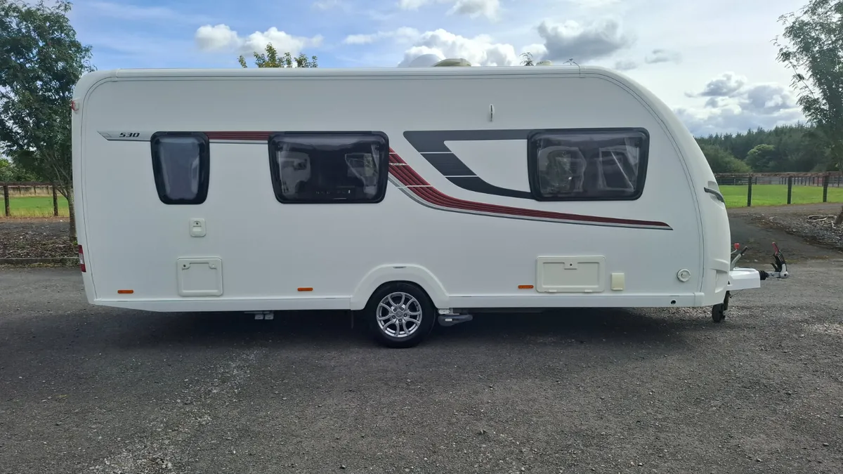 Swift Conqueror 530 4 berth caravan - Image 1