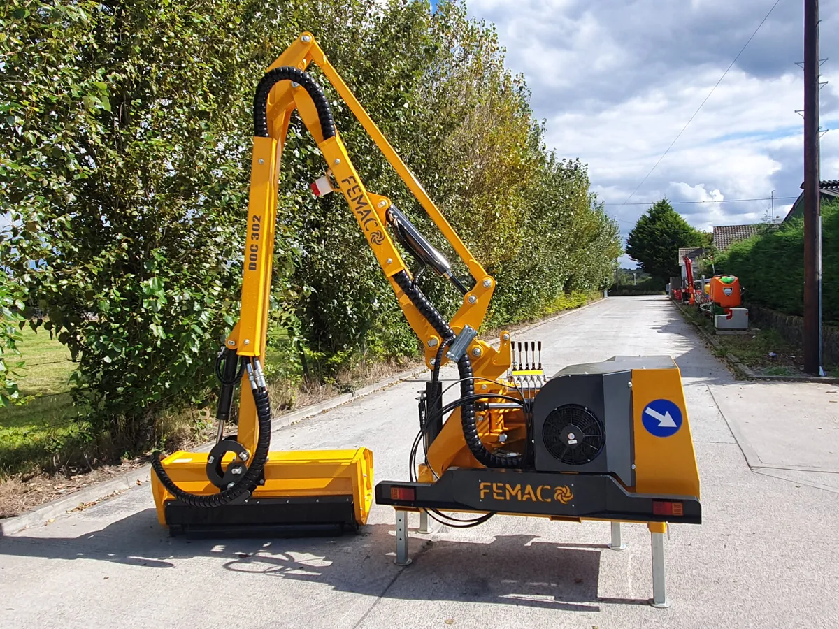 FEMAC DOC 302P HEDGE CUTTER - Image 3