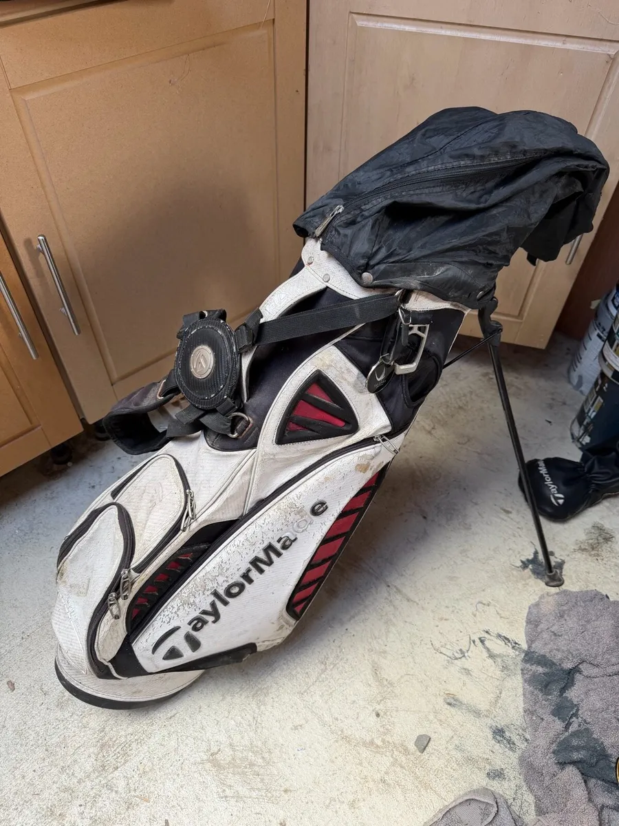 Taylormade golf bag - Image 2