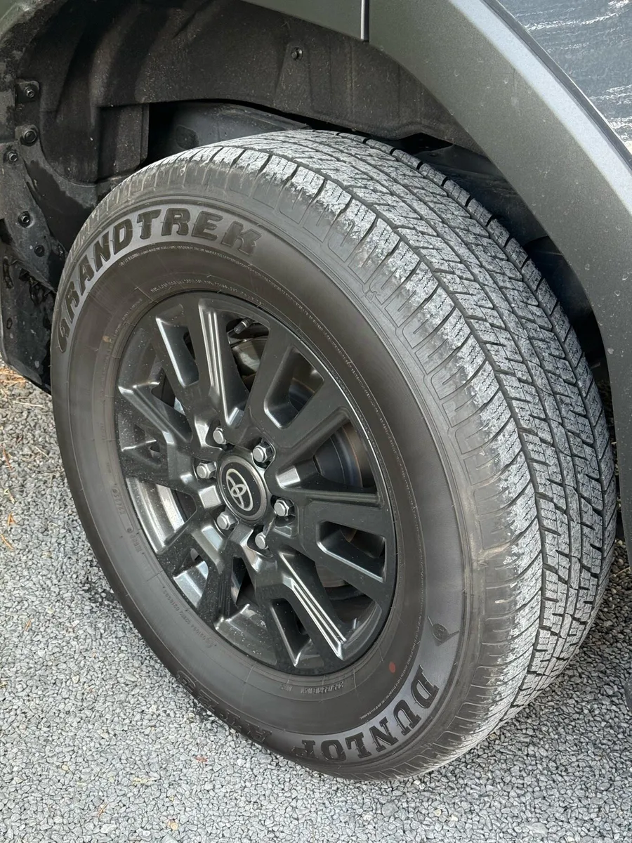 Toyota Land Cruiser Alloys & Tyres - Image 2