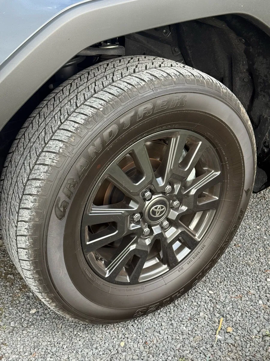 Toyota Land Cruiser Alloys & Tyres - Image 3