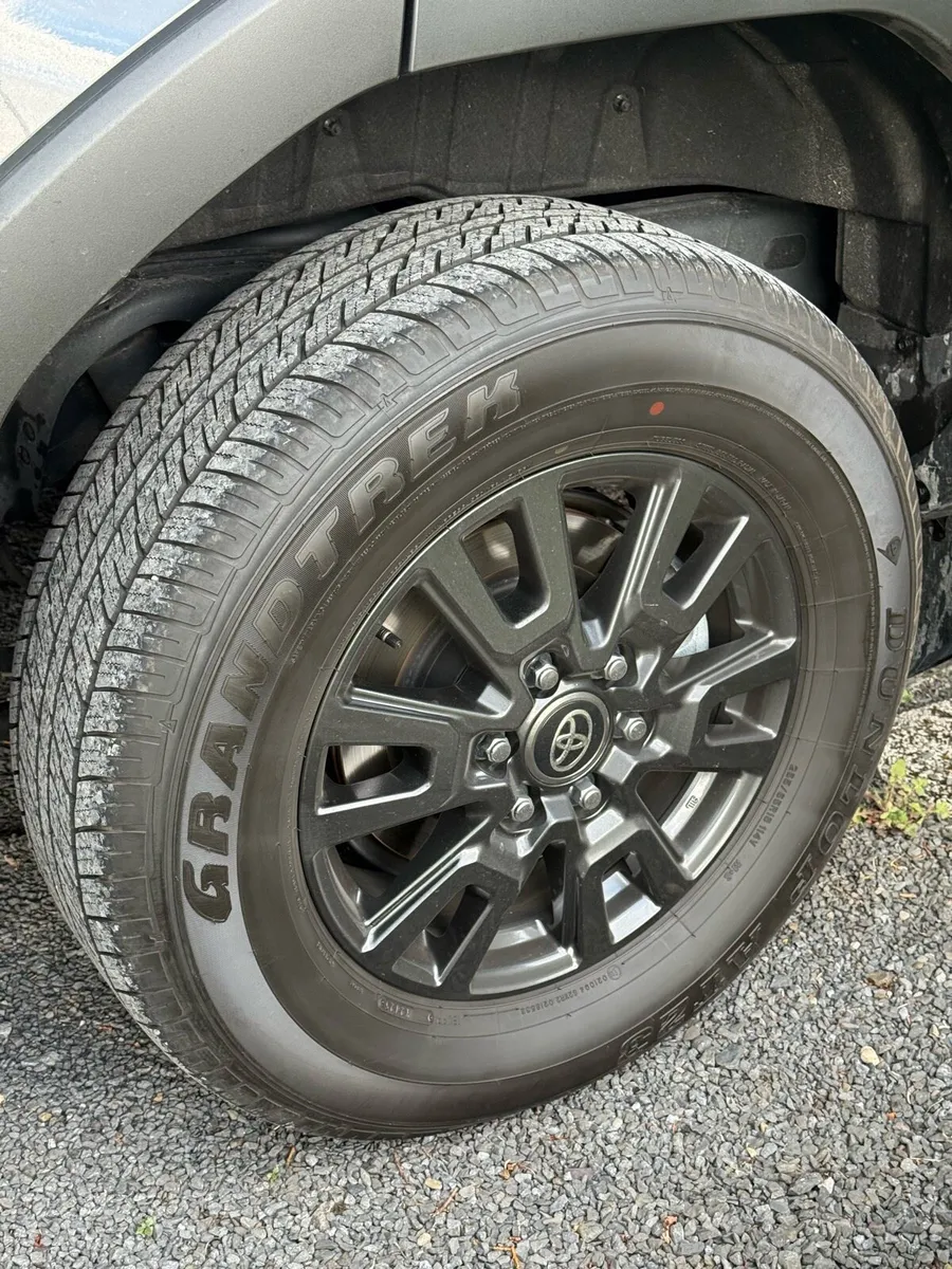 Toyota Land Cruiser Alloys & Tyres - Image 4