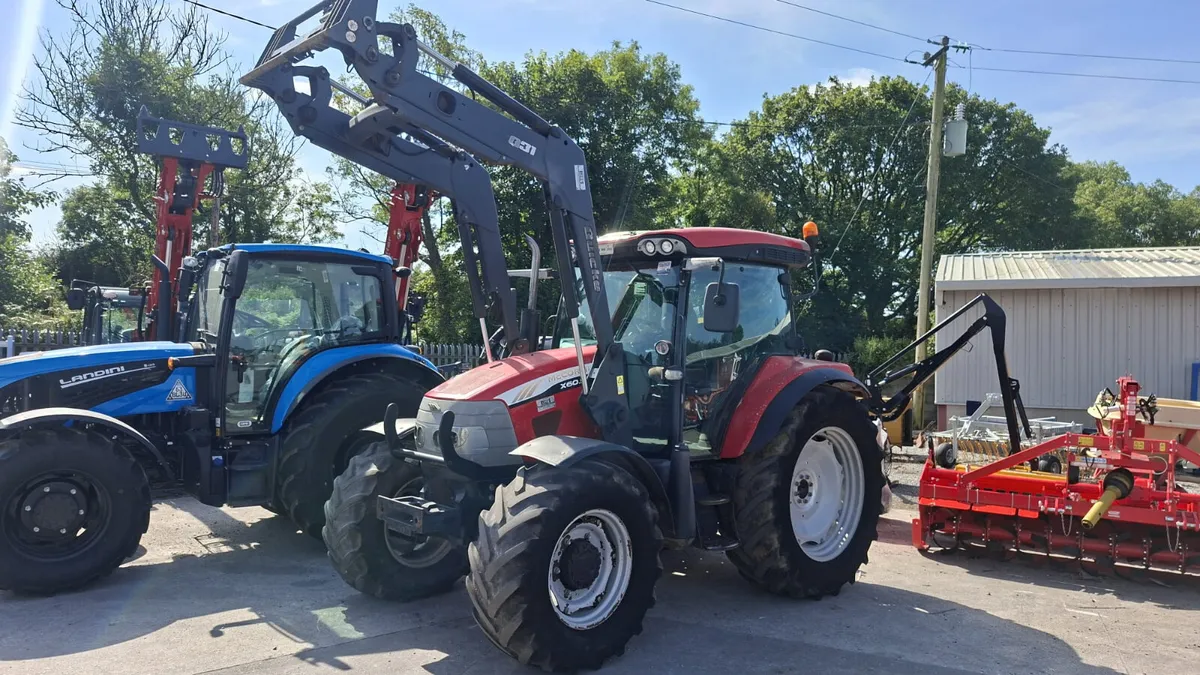 McCormick X60.50 cw loader tractor - Image 1