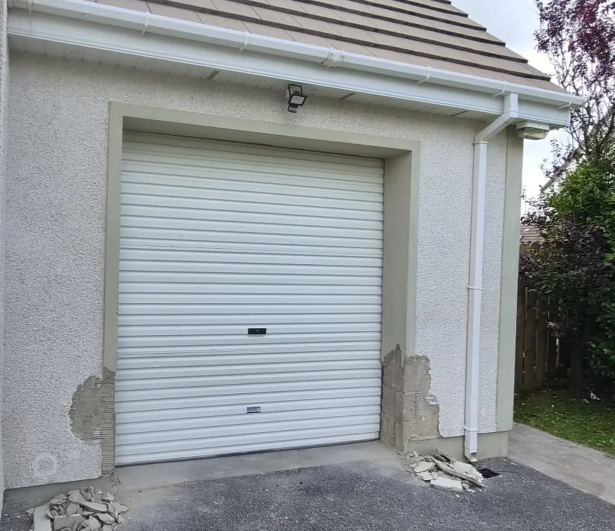 ROLLER GARAGE DOOR