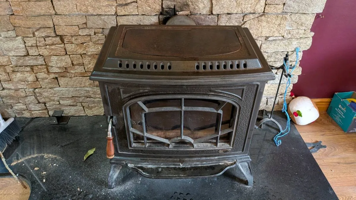 Stanley Stove. - Image 1