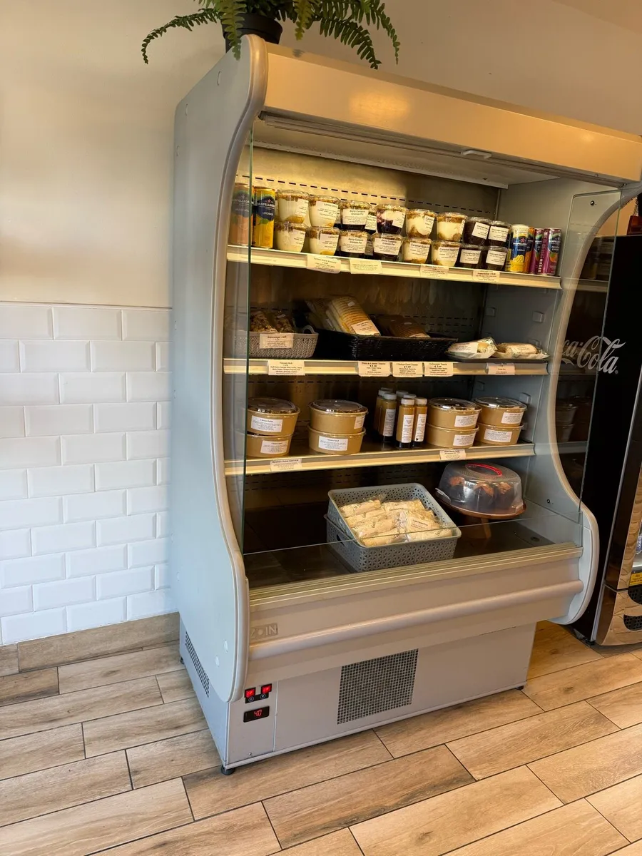 Display fridge - Image 2