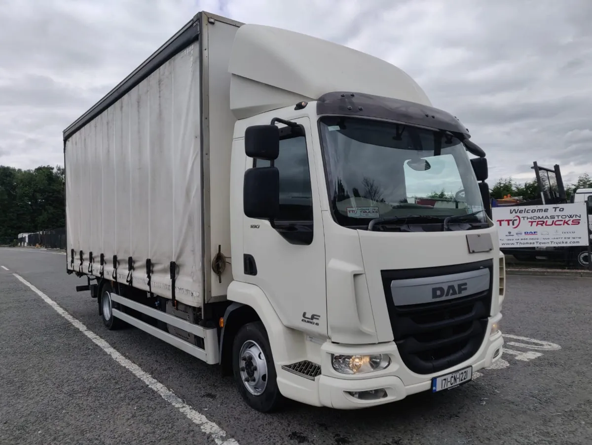 2017 DAF LF 180 EURO 6, 4X2 7 1/2 Ton Gross with 2 - Image 1